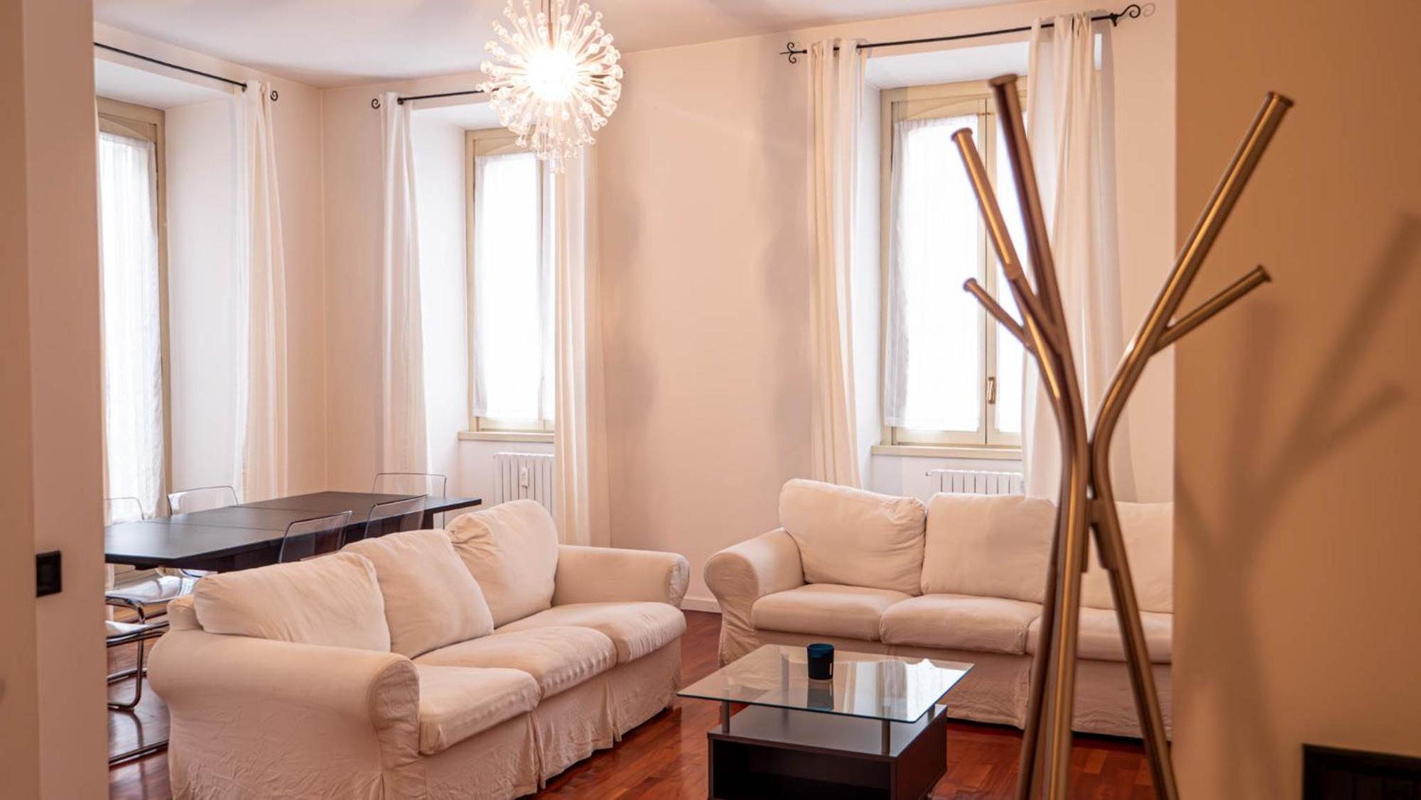 Appartamento Superhouse Piazza Duomo Area Milan Bagian luar foto