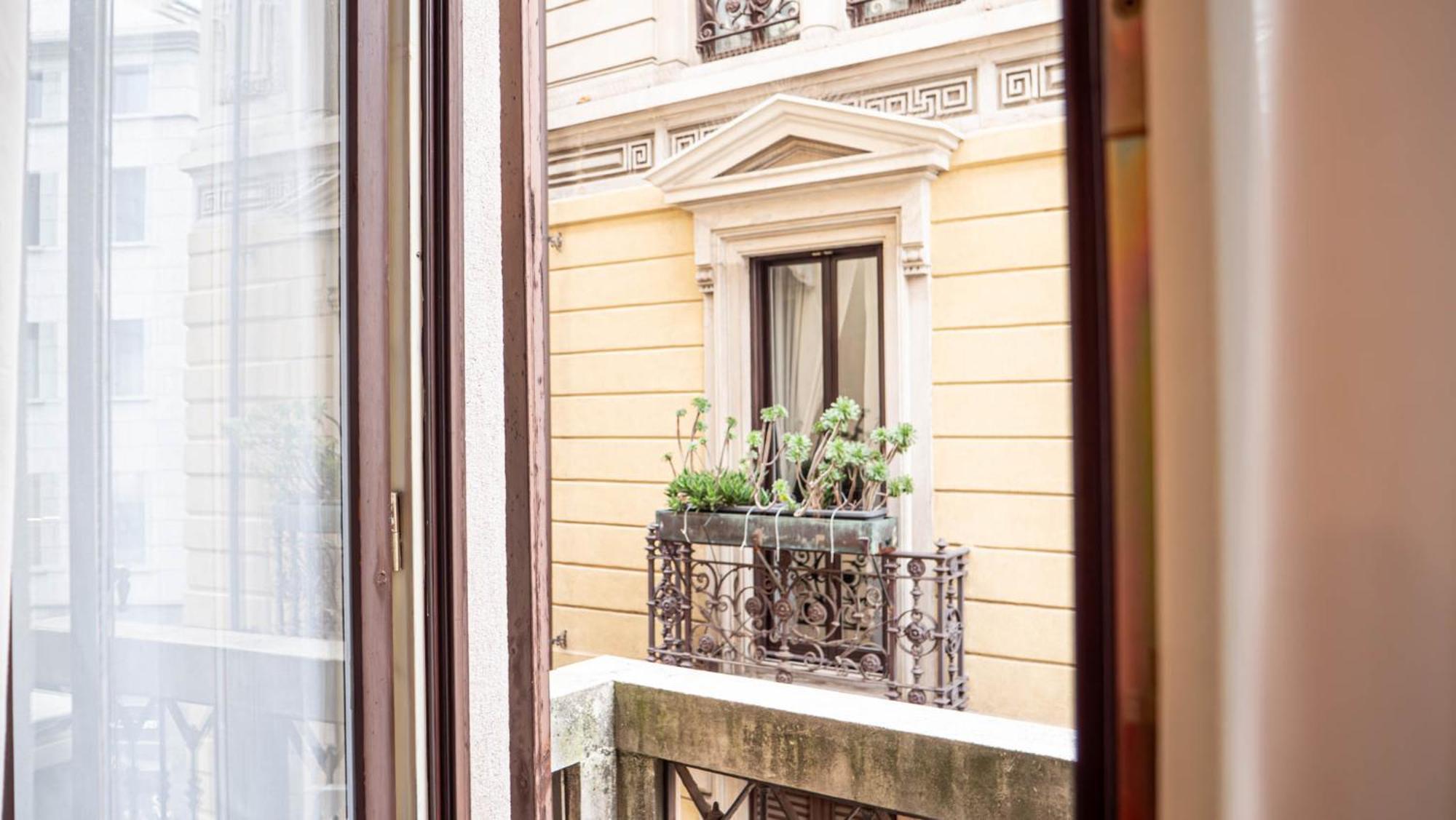 Appartamento Superhouse Piazza Duomo Area Milan Bagian luar foto