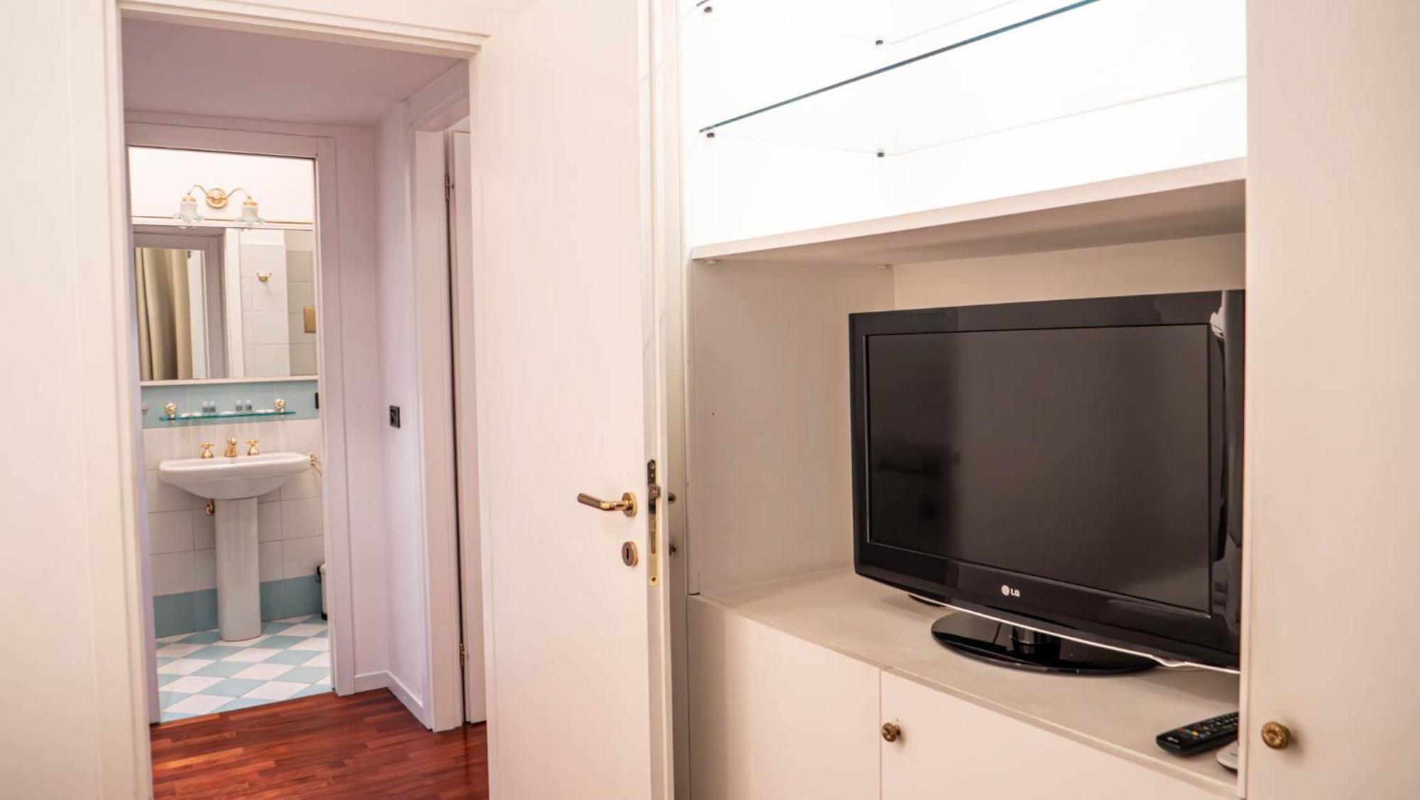 Appartamento Superhouse Piazza Duomo Area Milan Bagian luar foto