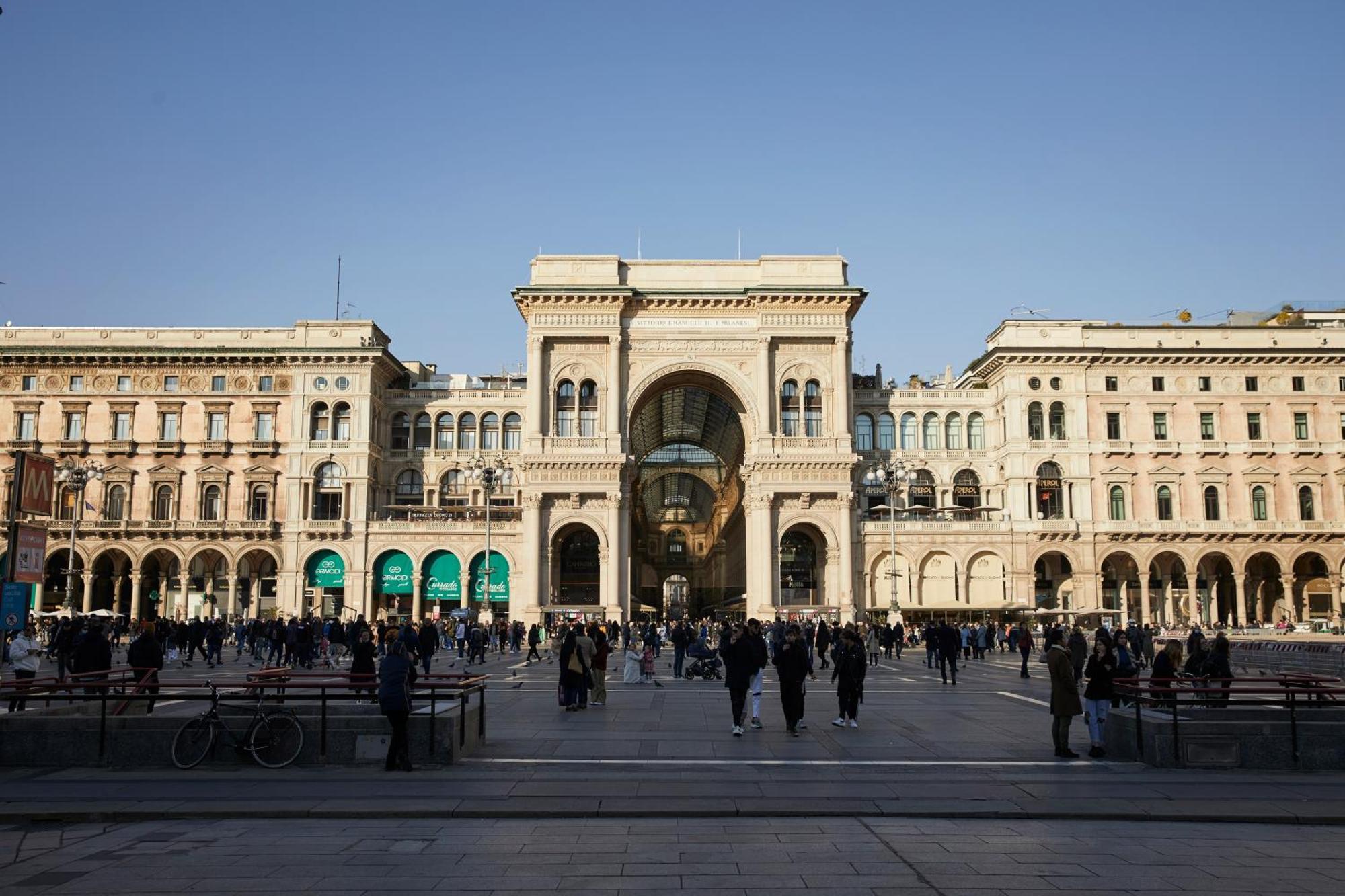 Appartamento Superhouse Piazza Duomo Area Milan Bagian luar foto