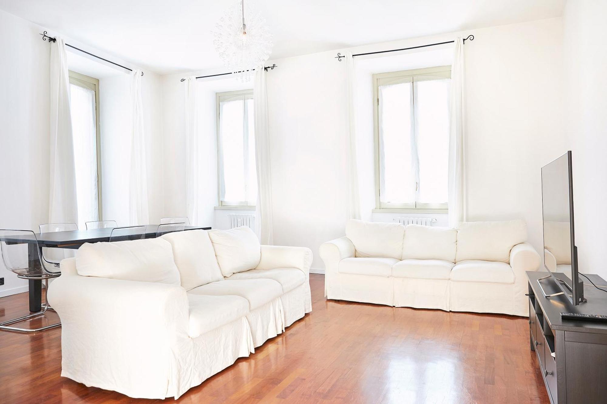 Appartamento Superhouse Piazza Duomo Area Milan Bagian luar foto