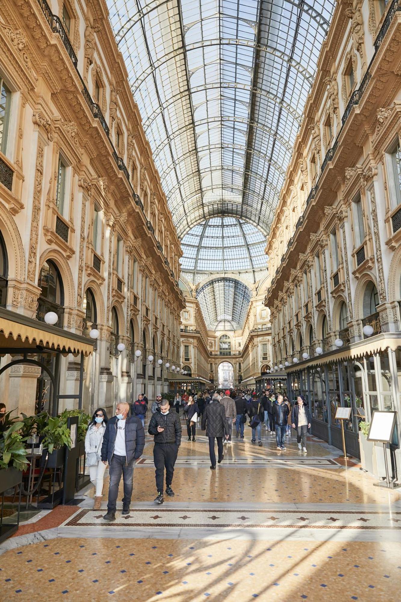 Appartamento Superhouse Piazza Duomo Area Milan Bagian luar foto